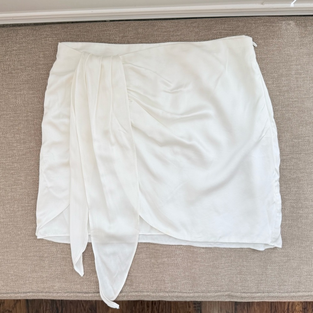 ZARA White Satin Effect Wrap Mini Skirt Womens M